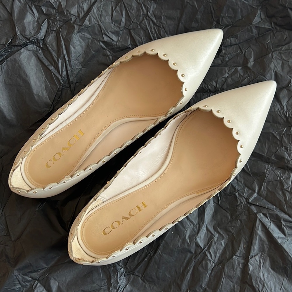 Coach “Jill” Scalloped Flats, Size 8B